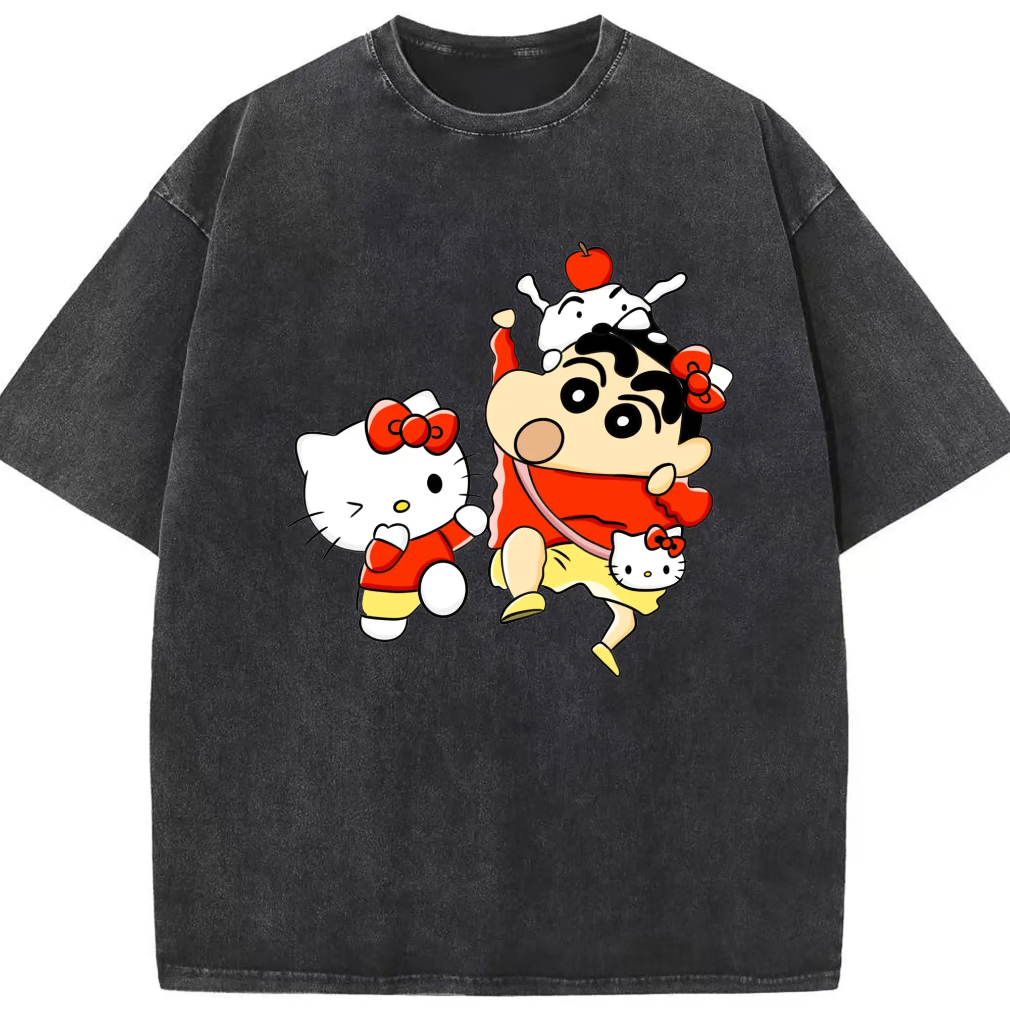 2025クレヨンしんちゃん × ハローキティ 限定コラボ - 綿100％ ヴィンテージ風 半袖Tシャツ ・ フロントプリント ・ 柔らか肌触り ・ 通気性 快適 ・ スポーツ カジュアル 外出用