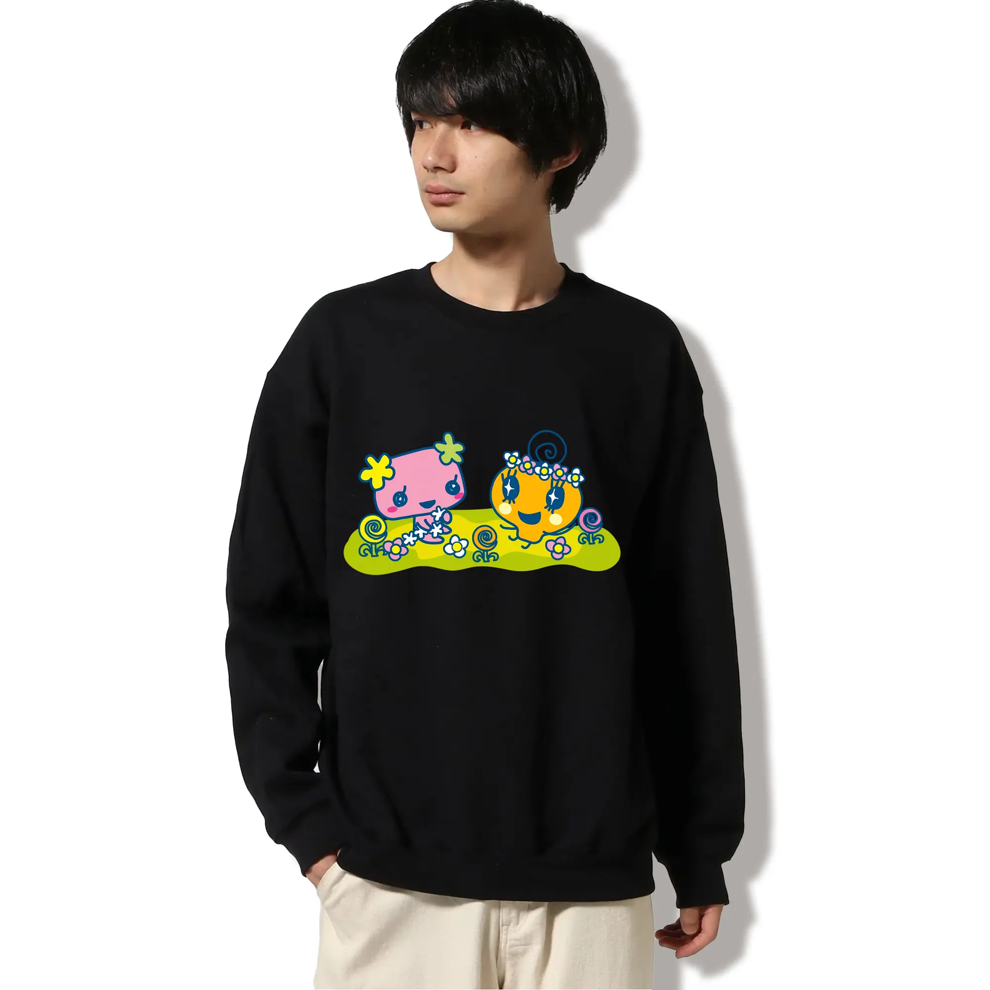 人気キャラ たまごっち カジュアルコーデ