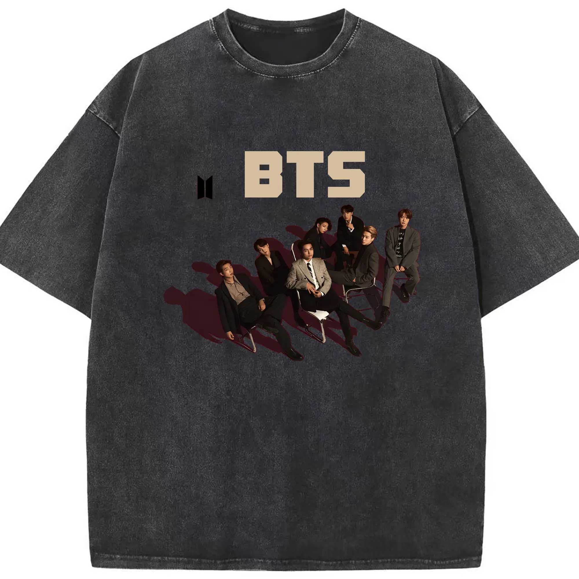 BTS レトロデザイン  限定モデル 人気 韓国ファッション ARMY必見✨ - 綿100％ ヴィンテージ風 半袖Tシャツ ・ フロントプリント ・ 柔らか肌触り ・ 通気性 快適 ・ スポーツ カジュアル 外出用