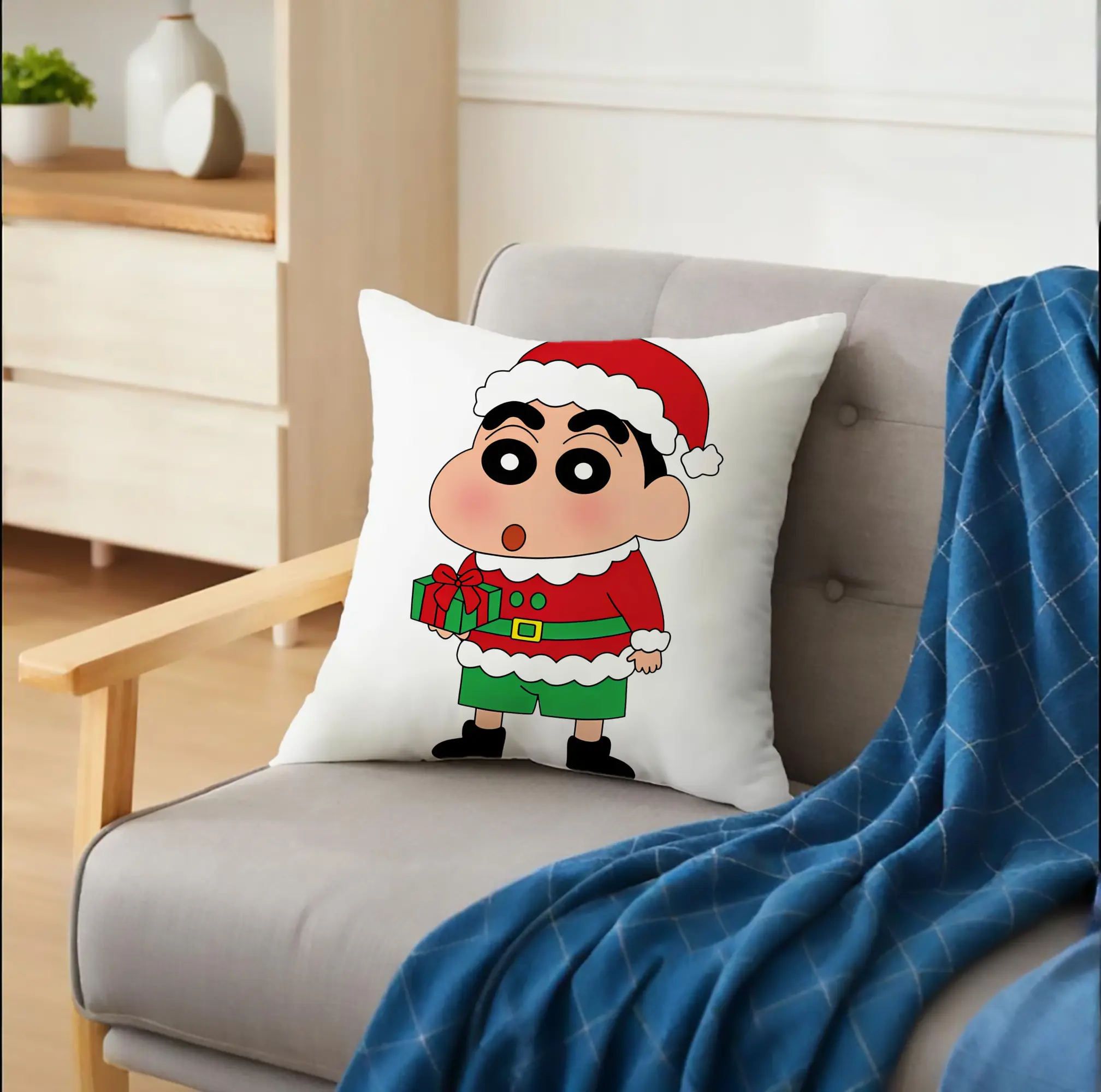 クレヨンしんちゃん クリスマスギフト🎁 小新がプレゼントを持った冬限定デザイン