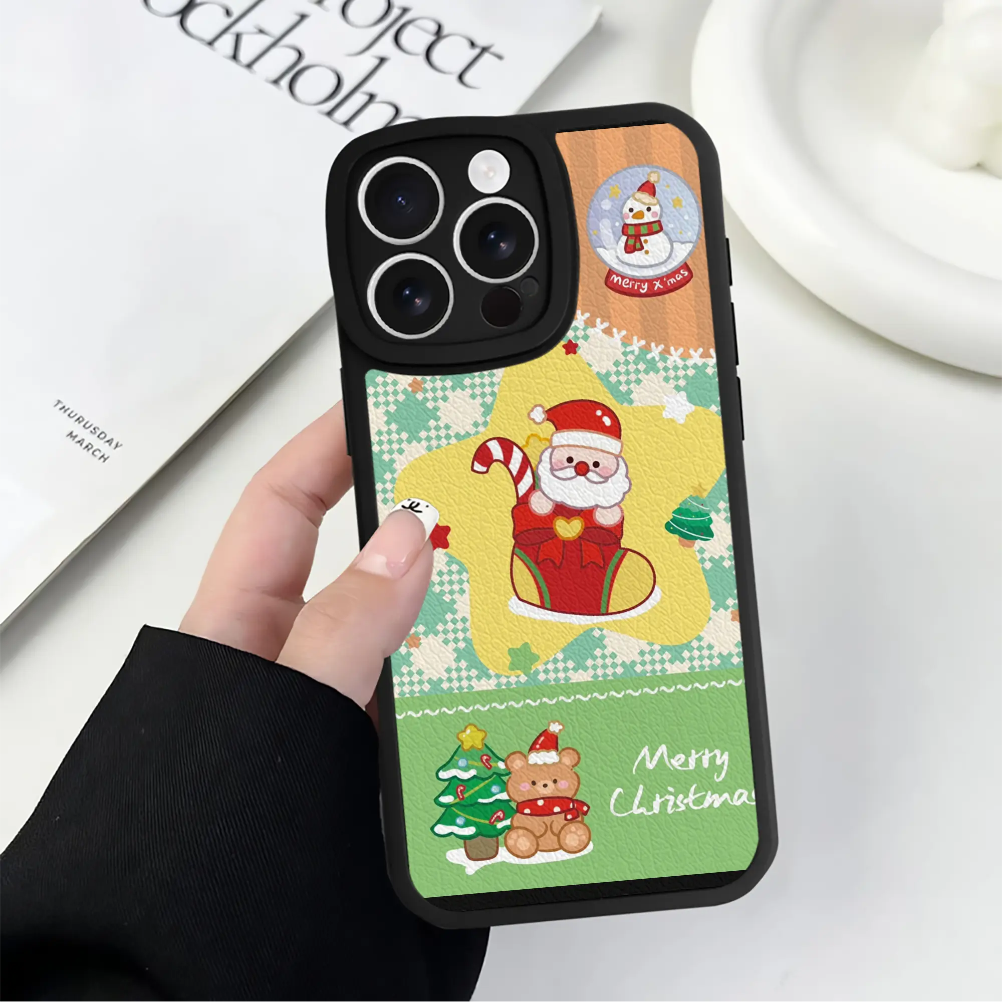 サンタ×雪柄｜季節感たっぷりの冬限定